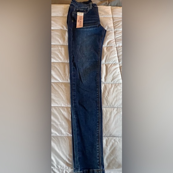 NWT Wax Jeans High waist skinny. Blue jeans junior size 3. Very stretchy. - Picture 2 of 8